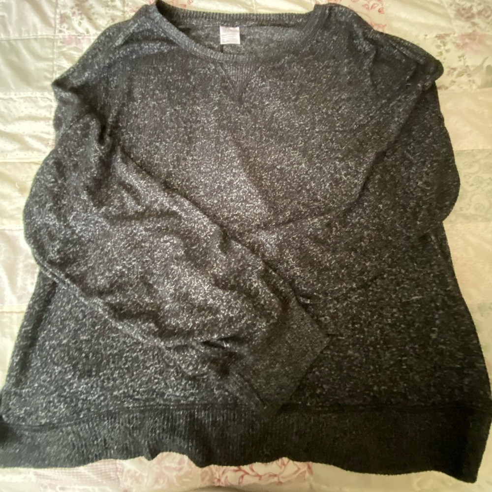 Black long sleeve tee, size large